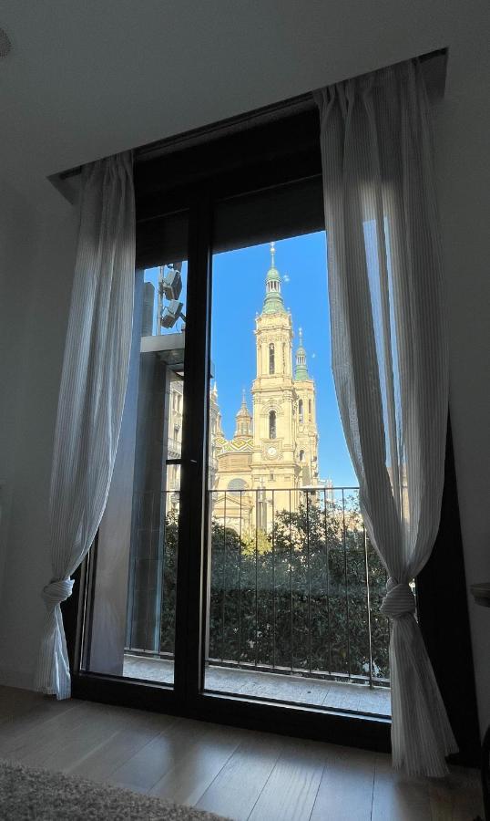 Az El Balcon A La Basilica Lägenhet Zaragoza Exteriör bild