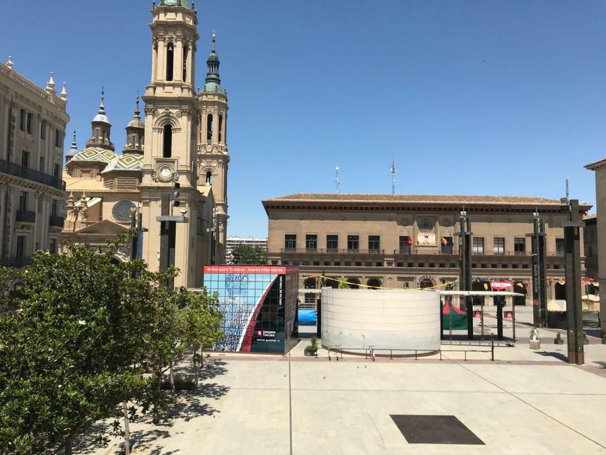 Az El Balcon A La Basilica Lägenhet Zaragoza Exteriör bild